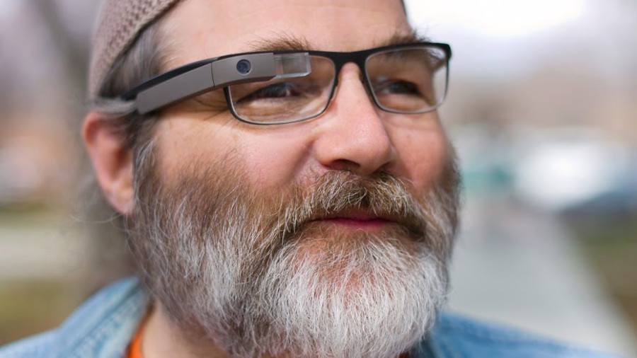 Google SERP for keyword 'glasses'